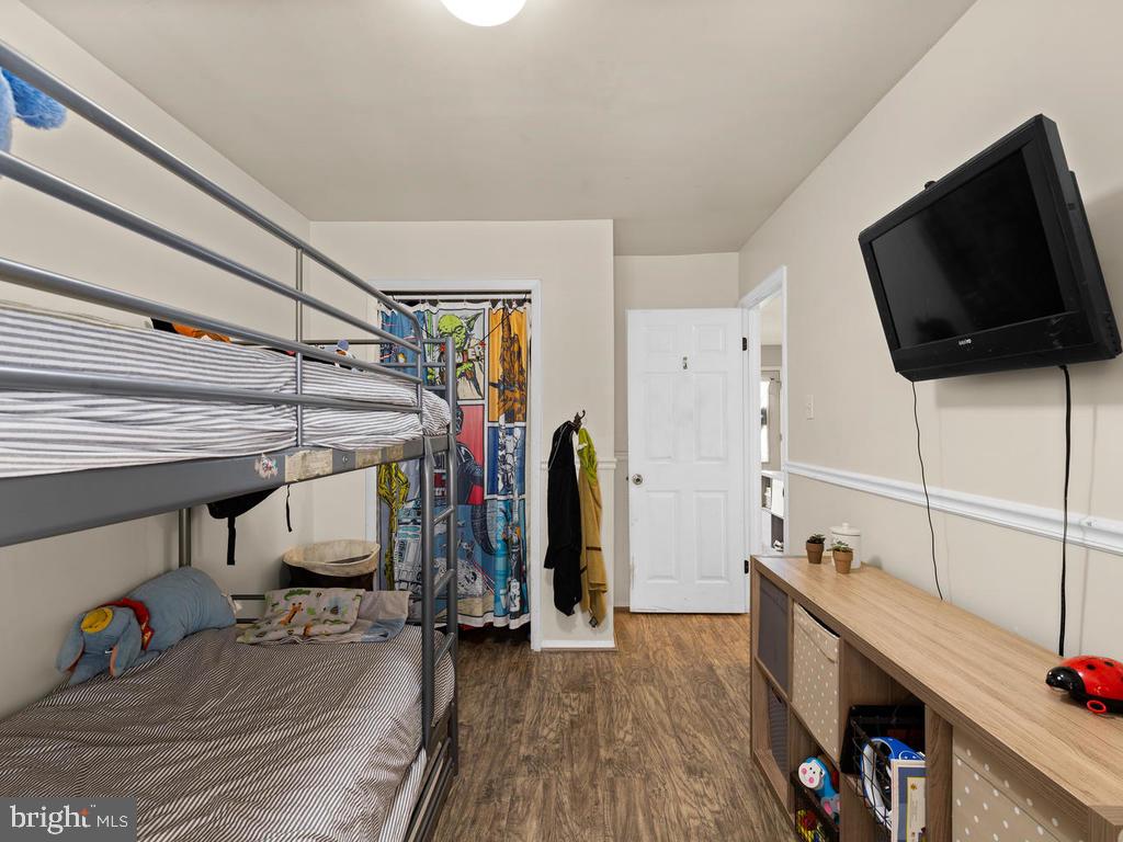 1300 Tenbrook Road Odenton, MD 21113 - Photo 27 of 31 Bedroom #3