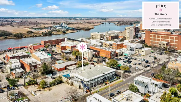 $249,000 | 118 Dock Street, Unit 8, Wilmington, NC 28401