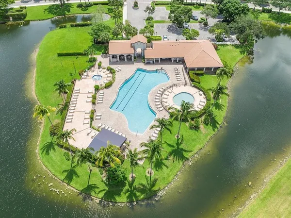 $2,200 | 10700 Northwest 14th Street, Unit 146, Plantation, FL 33322