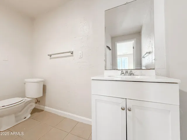 $895 | 9606 North 11th Avenue, Unit 106, Phoenix, AZ 85021