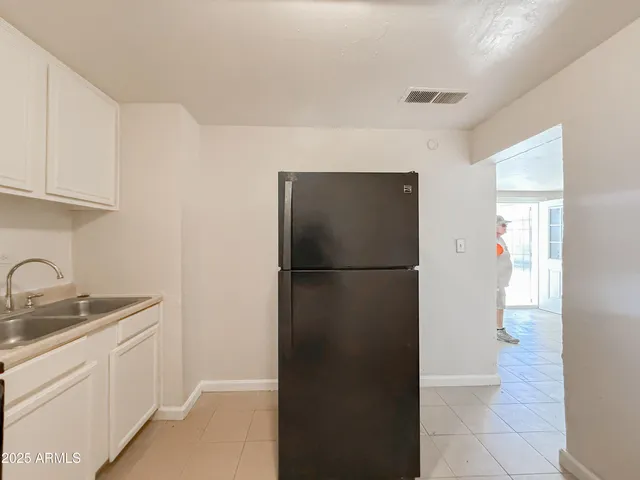 $895 | 9606 North 11th Avenue, Unit 106, Phoenix, AZ 85021