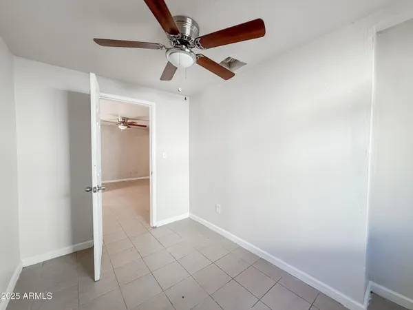 $895 | 9606 North 11th Avenue, Unit 106, Phoenix, AZ 85021