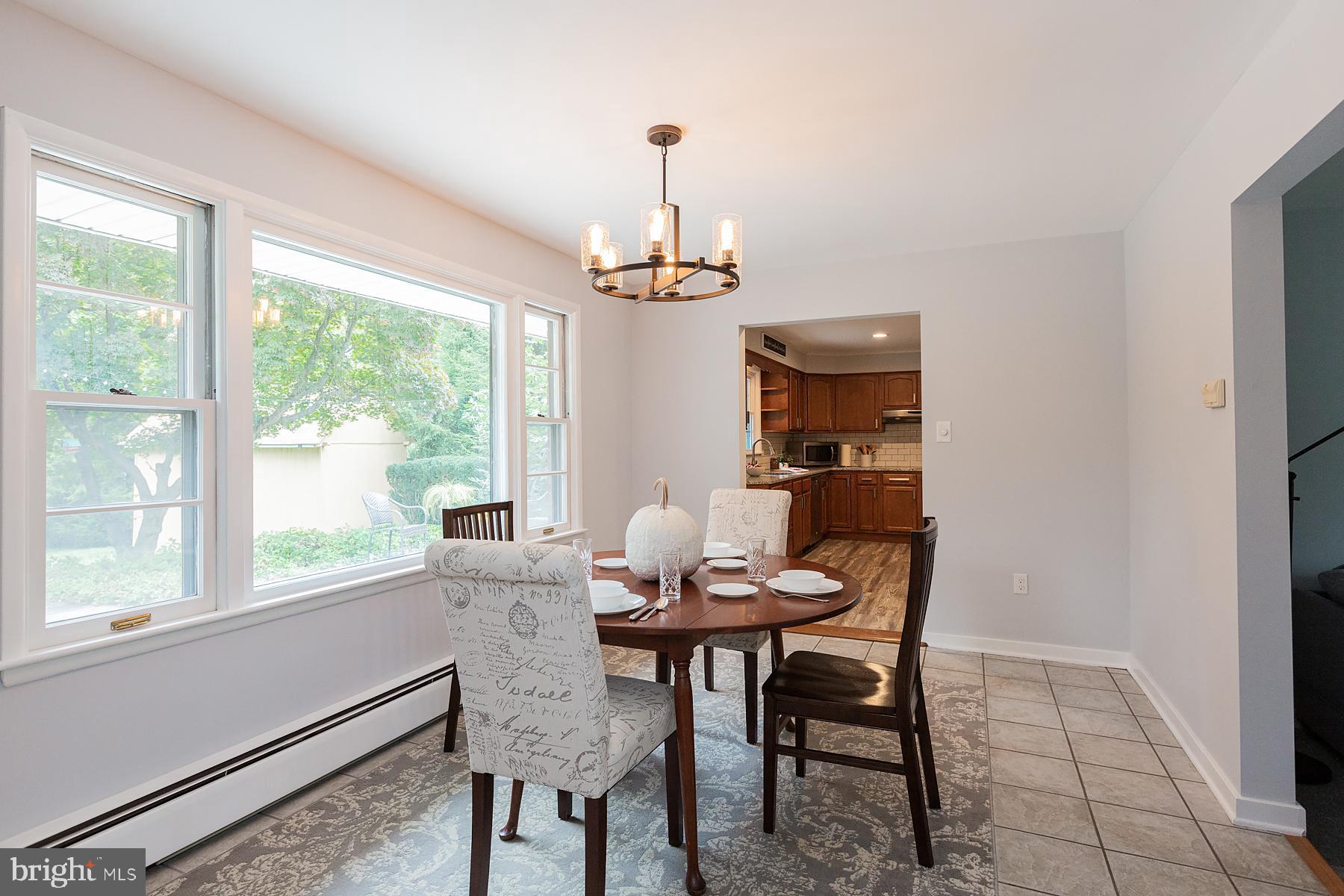2313 Helena Road Lancaster, PA 17603 - Photo 22 of 72 dining room