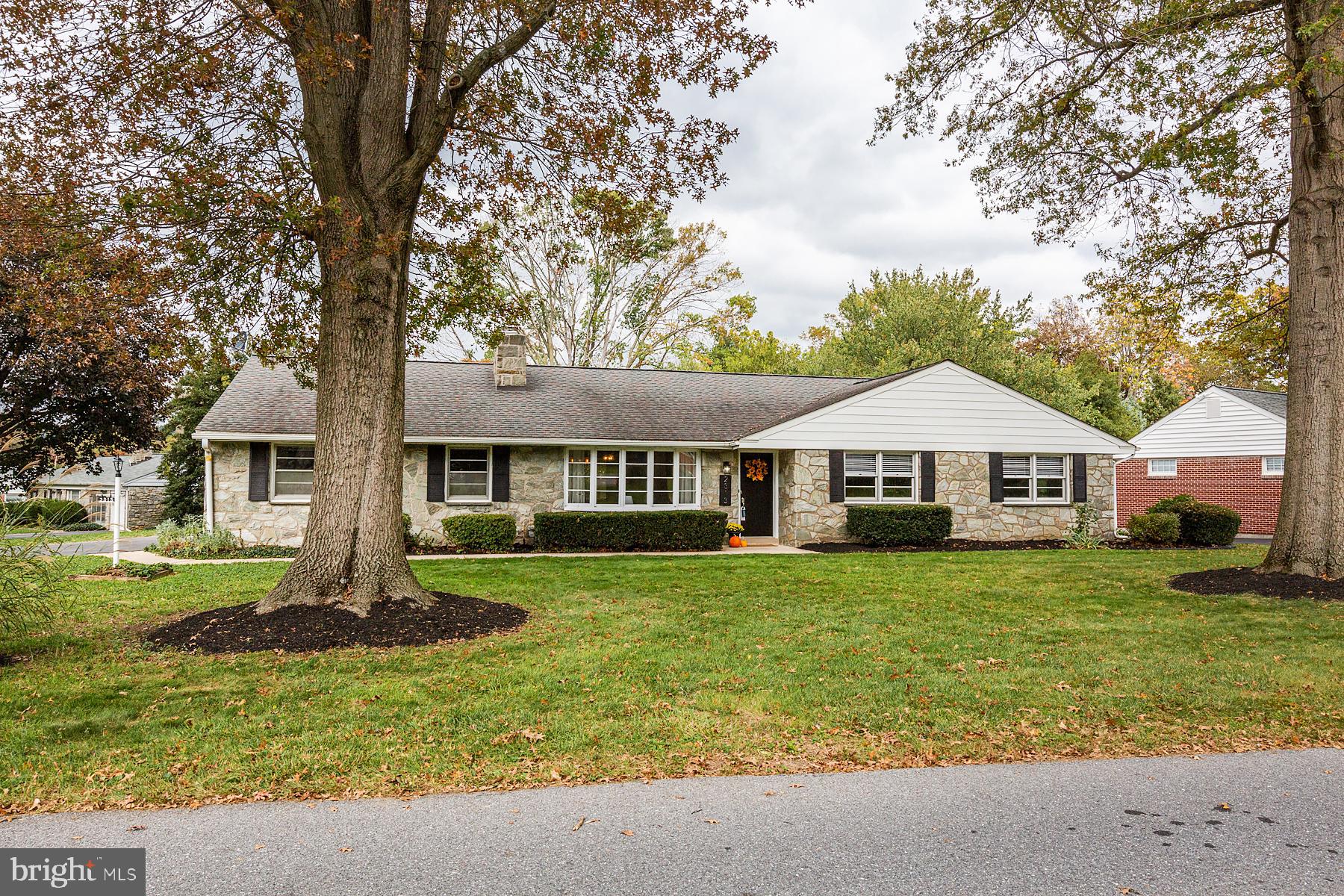 2313 Helena Road Lancaster, PA 17603 - Photo 4 of 72 mature trees and landscaping