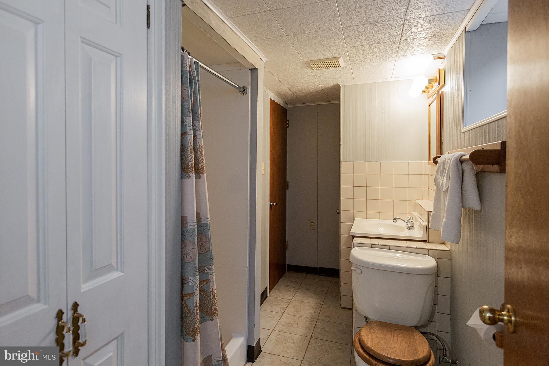 2313 Helena Road Lancaster, PA 17603 - Photo 59 of 72 basement bathroom 3