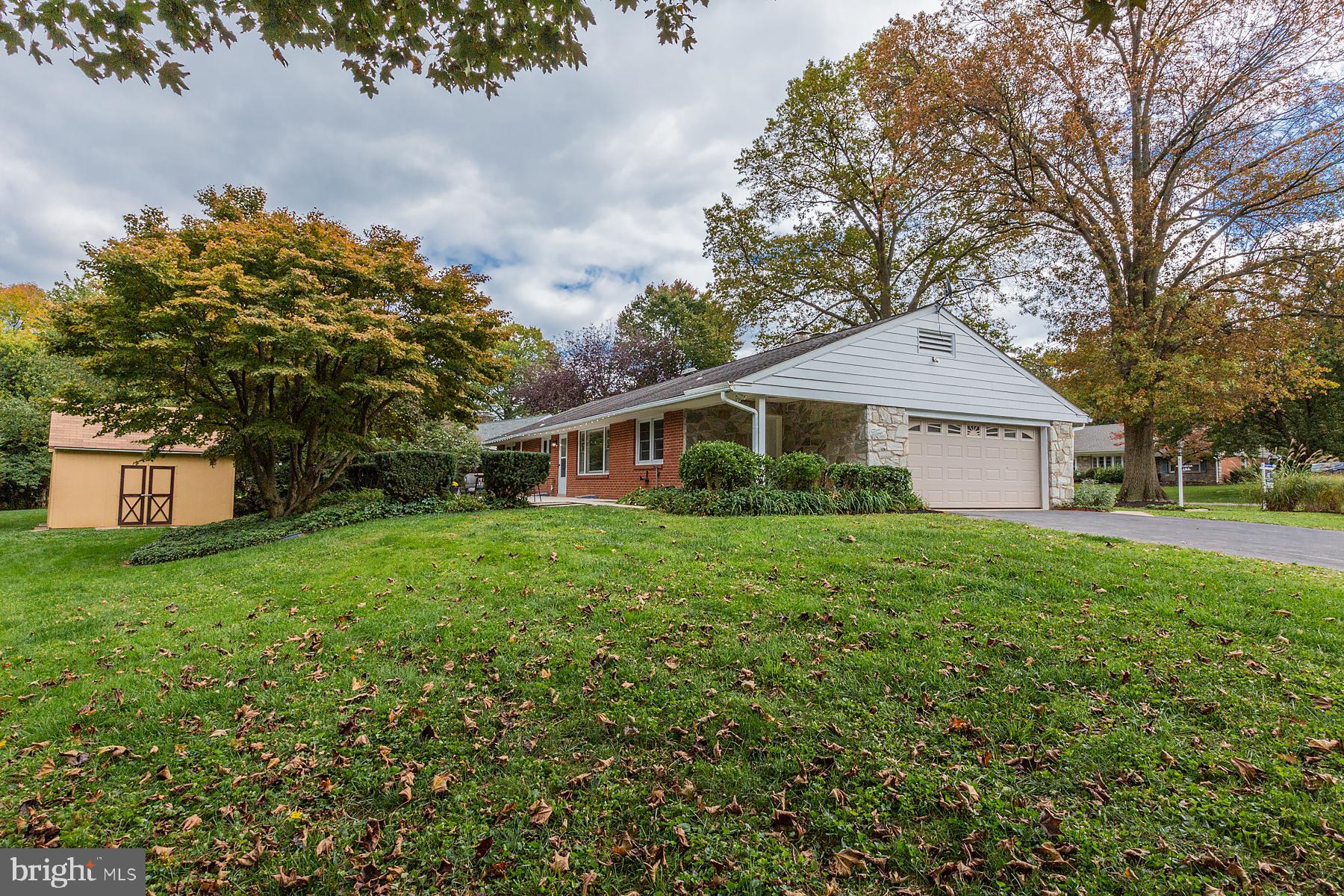 2313 Helena Road Lancaster, PA 17603 - Photo 61 of 72 corner lot