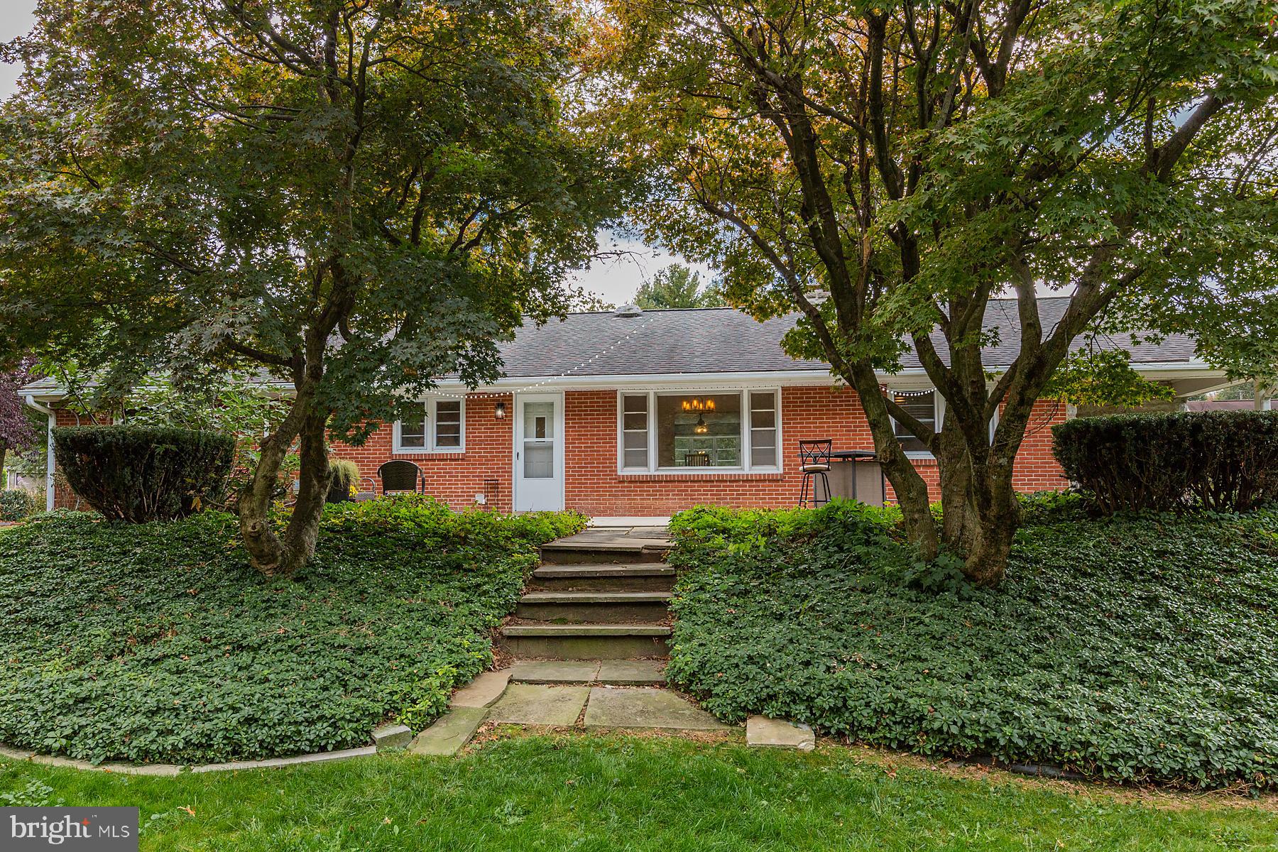 2313 Helena Road Lancaster, PA 17603 - Photo 64 of 72 steps between patio and yard area