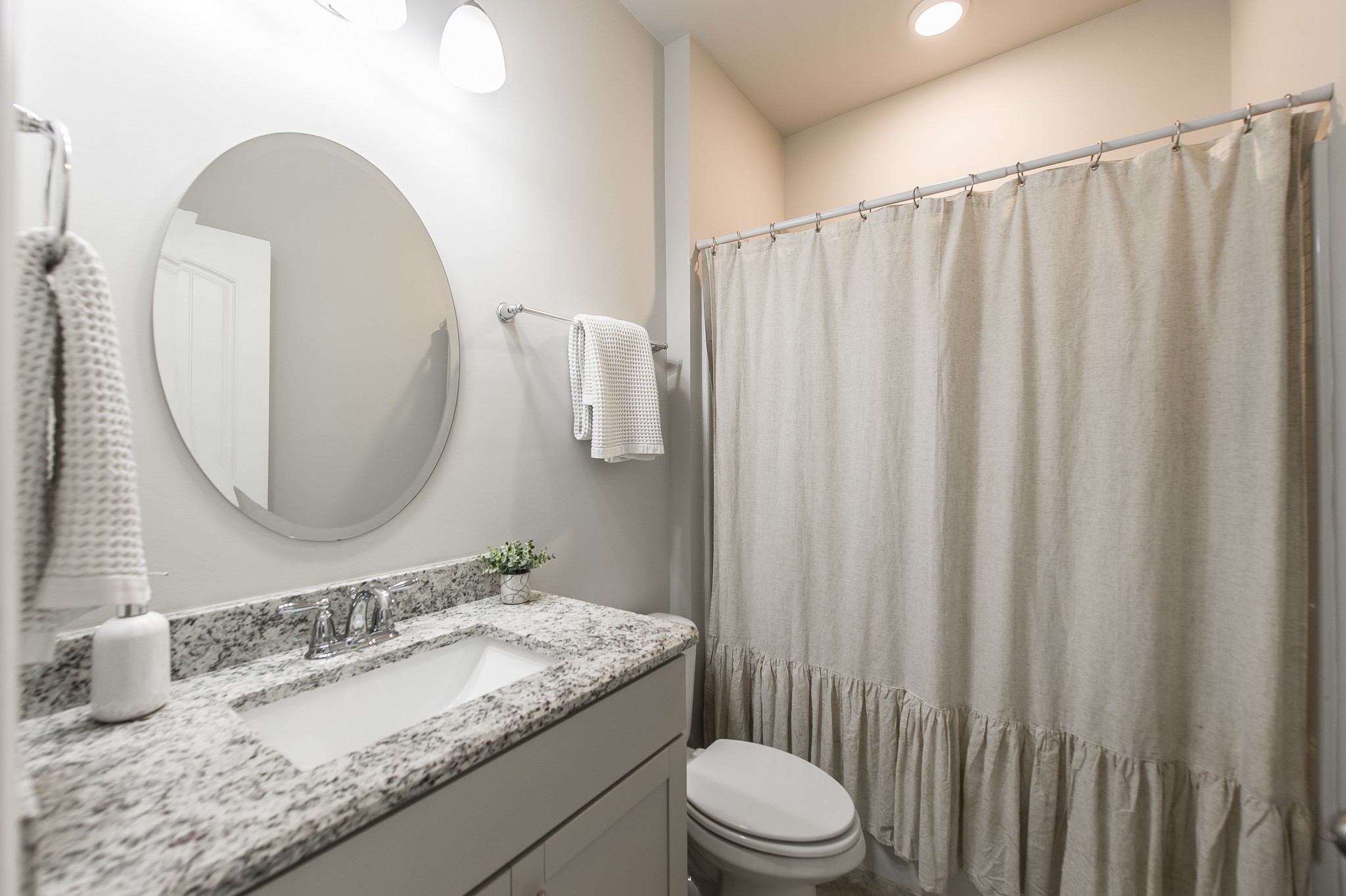 338 Manor Row Pleasant View, TN 37146 - Photo 6 of 58 Gallery Image 6