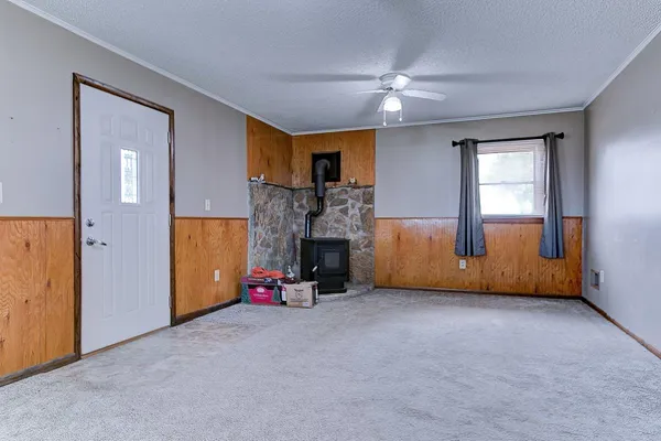 $285,000 | 1807 1st Street, Wellington, KS 67152