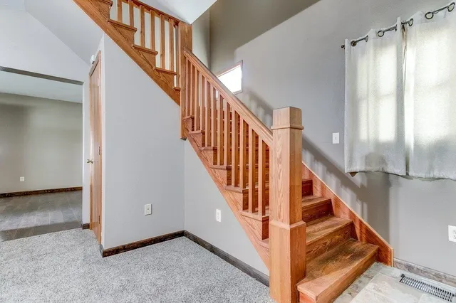 $285,000 | 1807 1st Street, Wellington, KS 67152