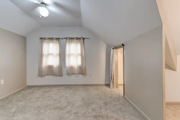 $285,000 | 1807 1st Street, Wellington, KS 67152