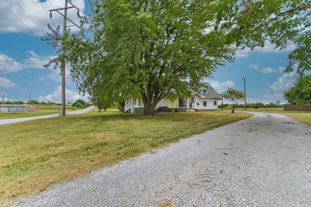 $285,000 | 1807 1st Street, Wellington, KS 67152