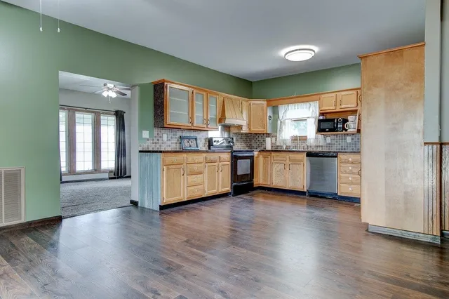 $285,000 | 1807 1st Street, Wellington, KS 67152