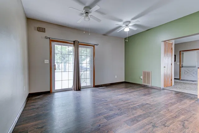 $285,000 | 1807 1st Street, Wellington, KS 67152