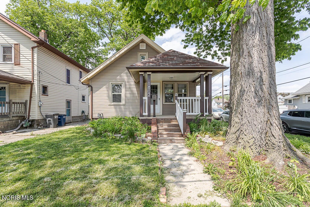 1802 Duncan Road Toledo, OH 43613 - Photo 2 of 26 175A6743