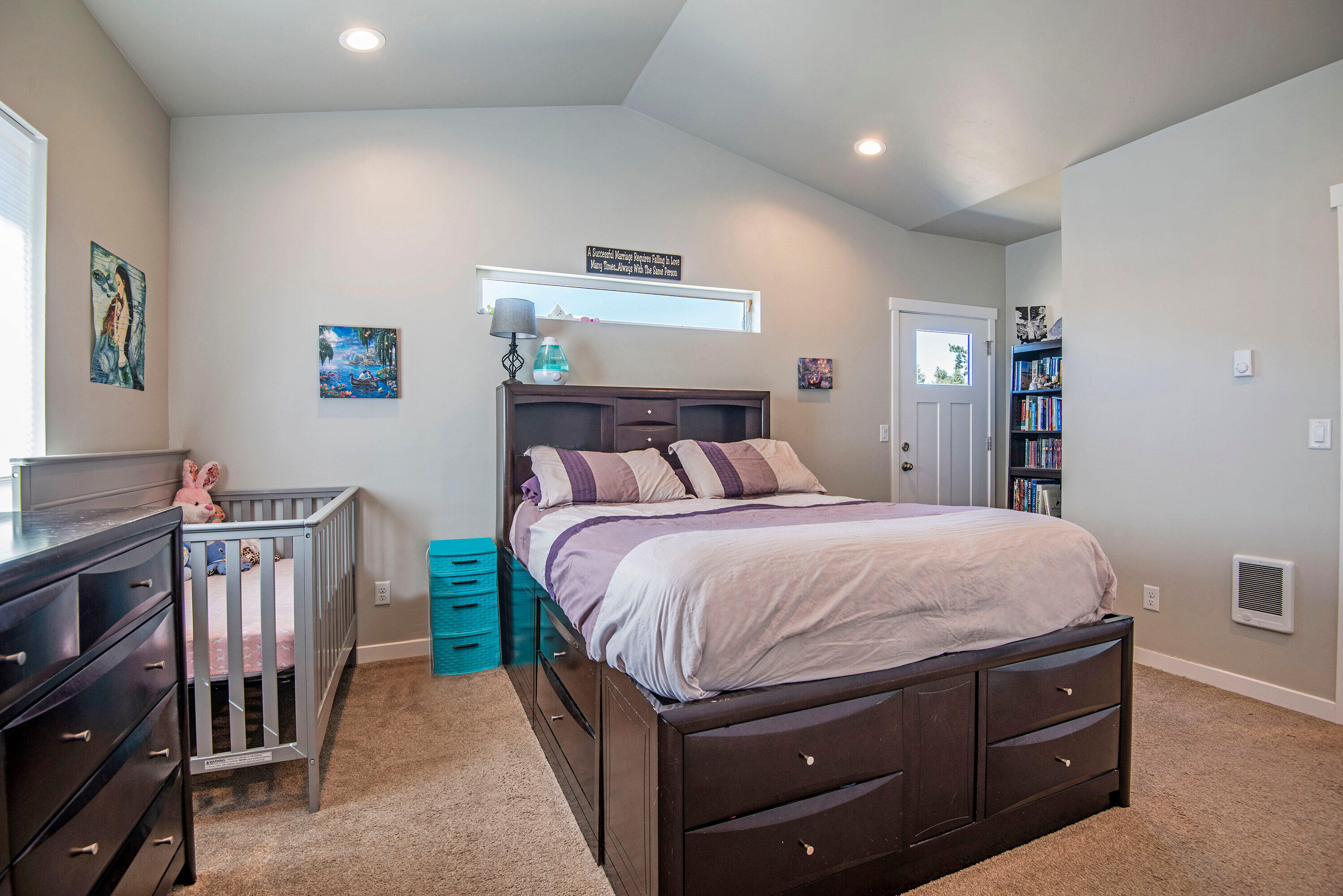 16420 Bassett Road La Pine, OR 97739 - Photo 7 of 14 16420 Bassett Rd La Pine OR-print-007-01