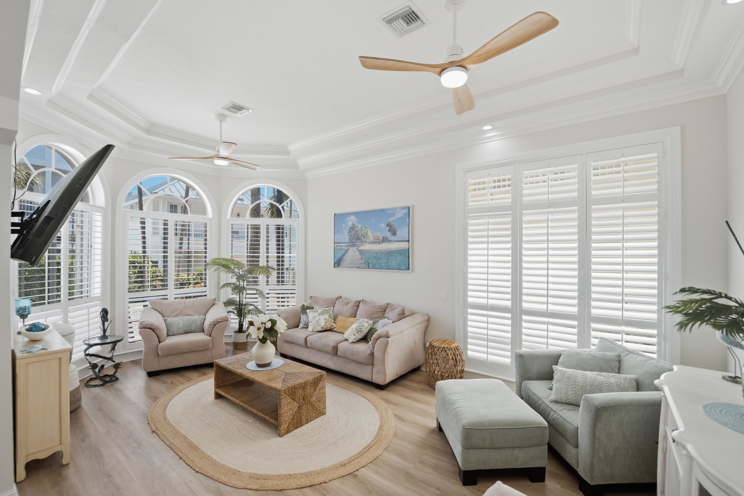 149 Key Lane Jupiter, FL 33477 - Photo 7 of 73 10-DSC3671