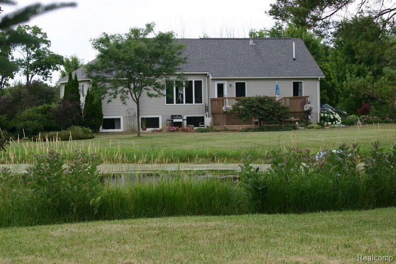 5021 Stewart Road Lapeer, MI 48446 - Photo 3 of 49 Stewart Rear #1.jpg