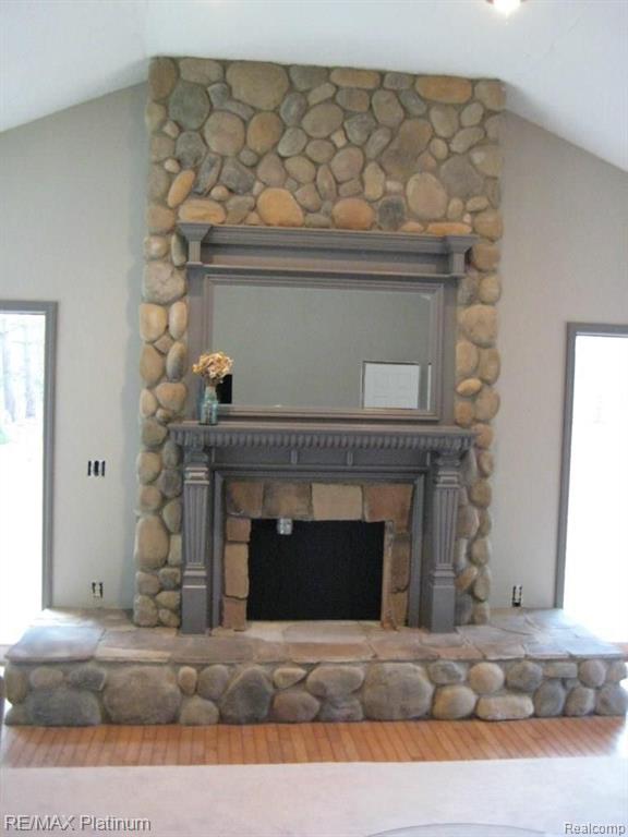 9745 Oak Grove Road Howell, MI 48855 - Photo 10 of 17