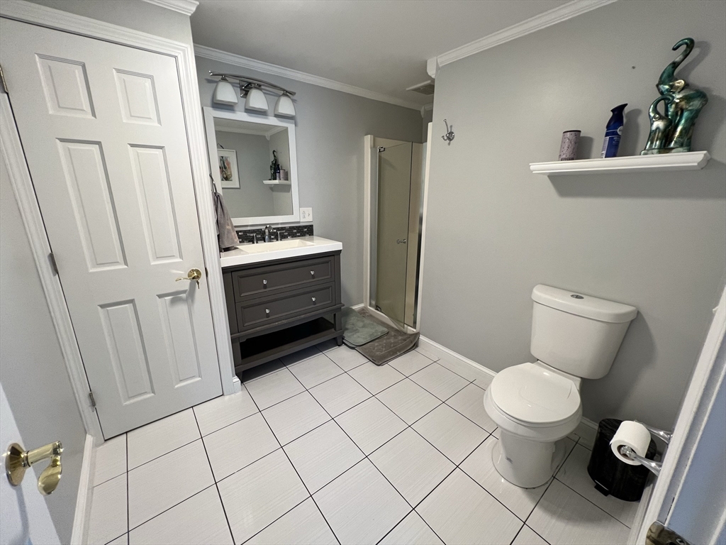 12 Gassett Road Westford, MA 01886 - Photo 16 of 38
