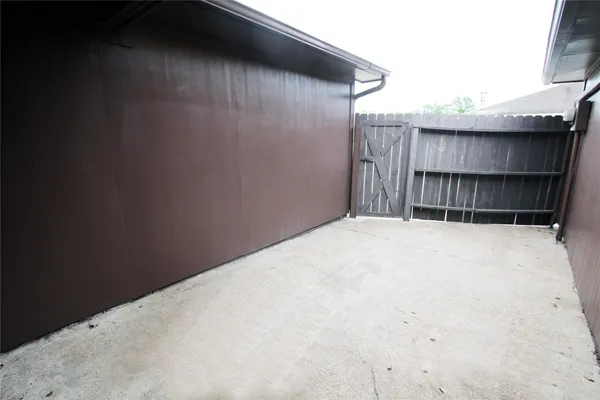 $1,650 | 4105 Vista Road, Unit 1, Pasadena, TX 77504