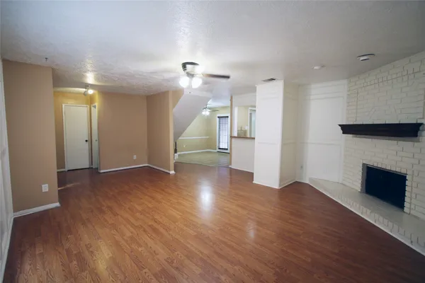 $1,650 | 4105 Vista Road, Unit 1, Pasadena, TX 77504