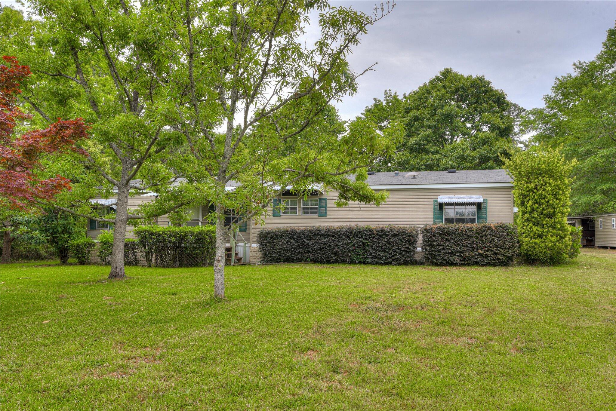 3183 Martintown Road Edgefield, SC 29824 - Photo 3 of 41 Minutes to North Augusta
