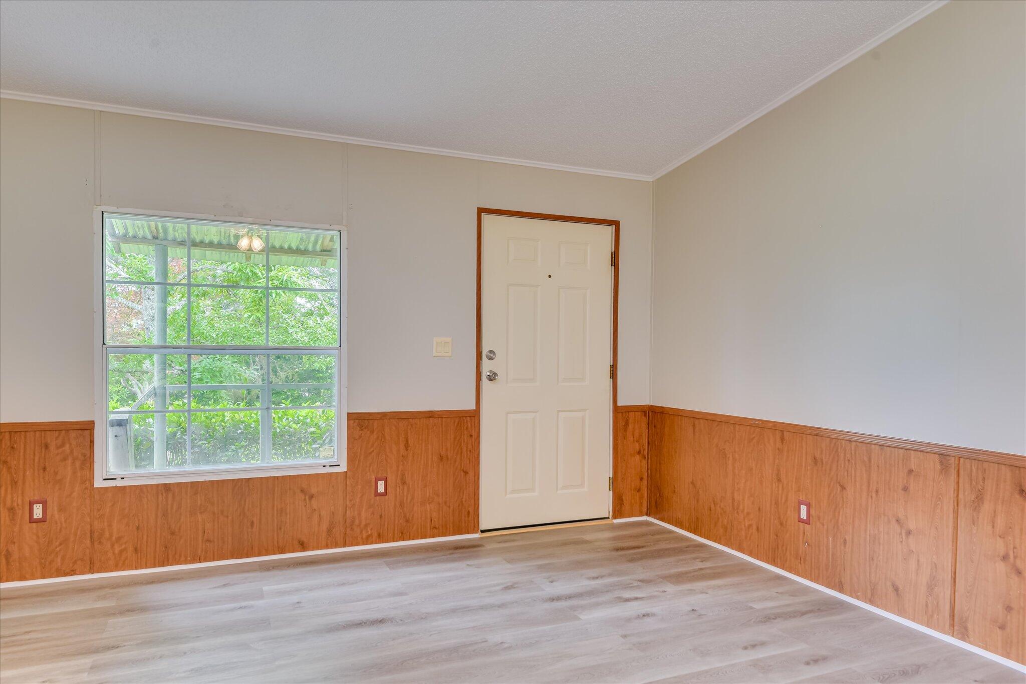3183 Martintown Road Edgefield, SC 29824 - Photo 5 of 41 06-106-DSC_3412LRenfuse