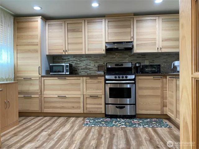 $7,200 | 1420 36th Avenue South, Seattle, WA 98144