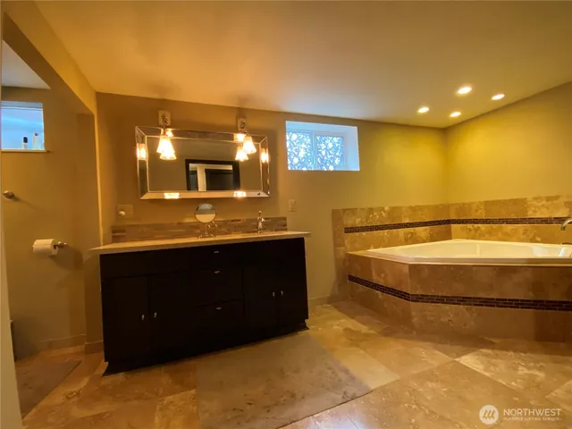 $7,200 | 1420 36th Avenue South, Seattle, WA 98144