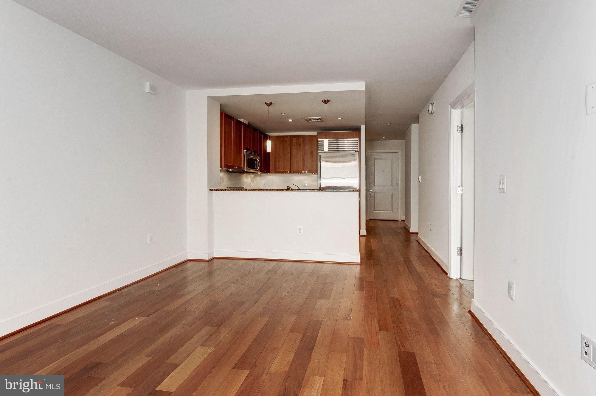2425 L Street Northwest, Unit 635 Washington, DC 20037 - Photo 9 of 38