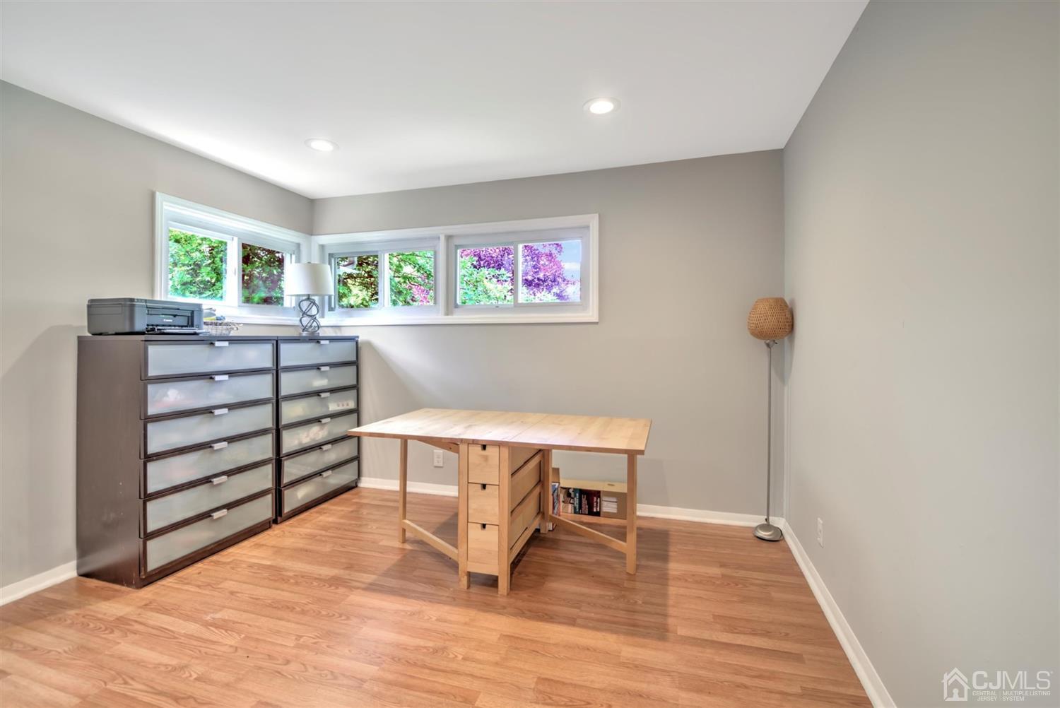 23 Sunrise Road Old Bridge, NJ 08857 - Photo 16 of 28 Gallery Image 16