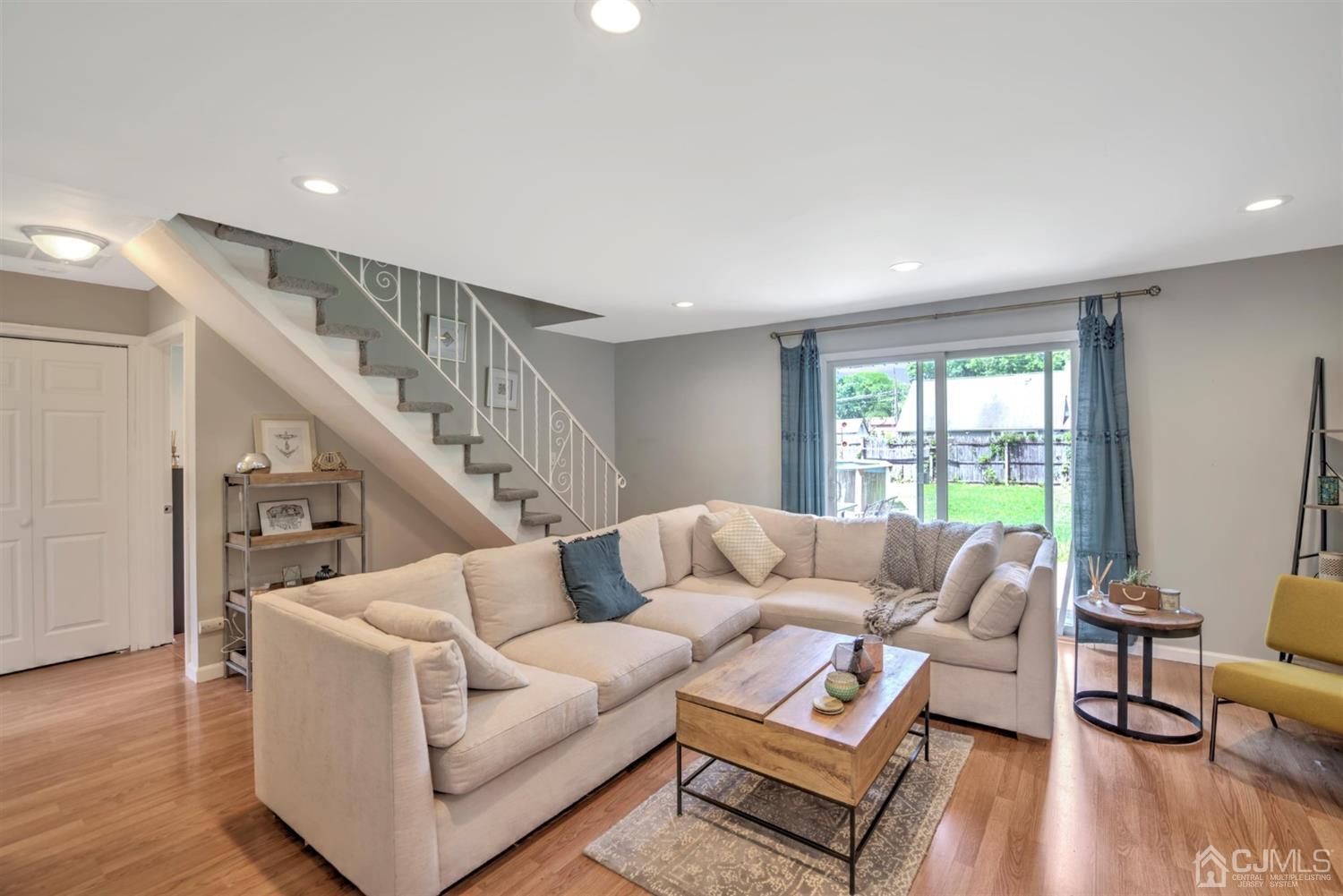 23 Sunrise Road Old Bridge, NJ 08857 - Photo 6 of 28 Gallery Image 6