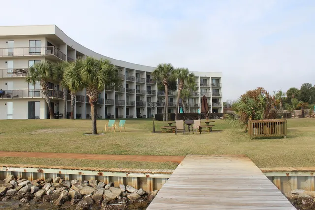 $174,500 | 214 Miracle Strip Parkway Southwest, Unit B206, Fort Walton Beach, FL 32548