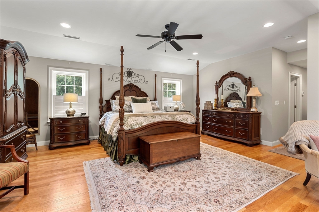 3 Howard Street Ipswich, MA 01938 - Photo 17 of 42