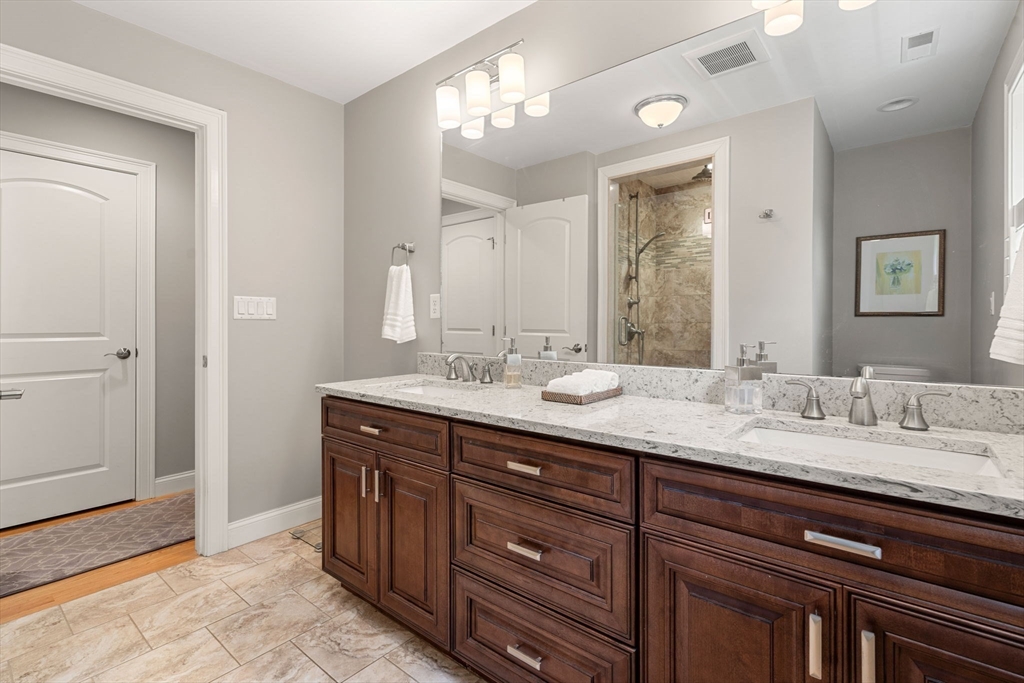 3 Howard Street Ipswich, MA 01938 - Photo 22 of 42
