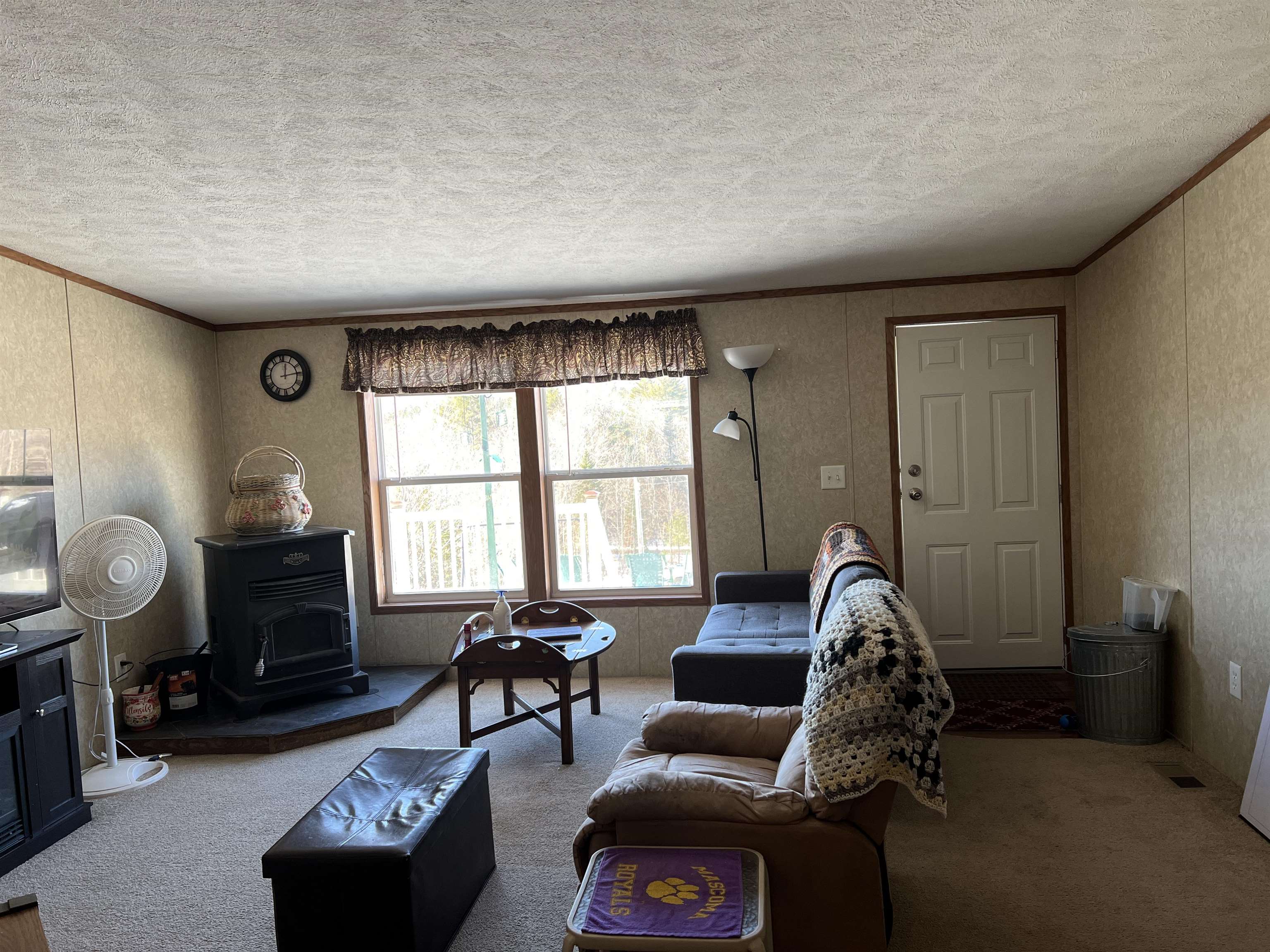 189 River Road Rumney, NH 03266 - Photo 3 of 28