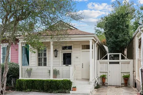 $594,000 | 721 Constantinople Street, New Orleans, LA 70115