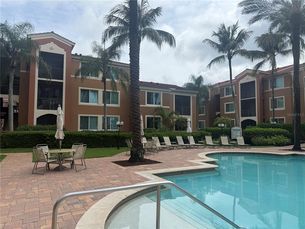 1180 Reserve Way, Unit 302 Naples, FL 34105 - Photo 28 of 35