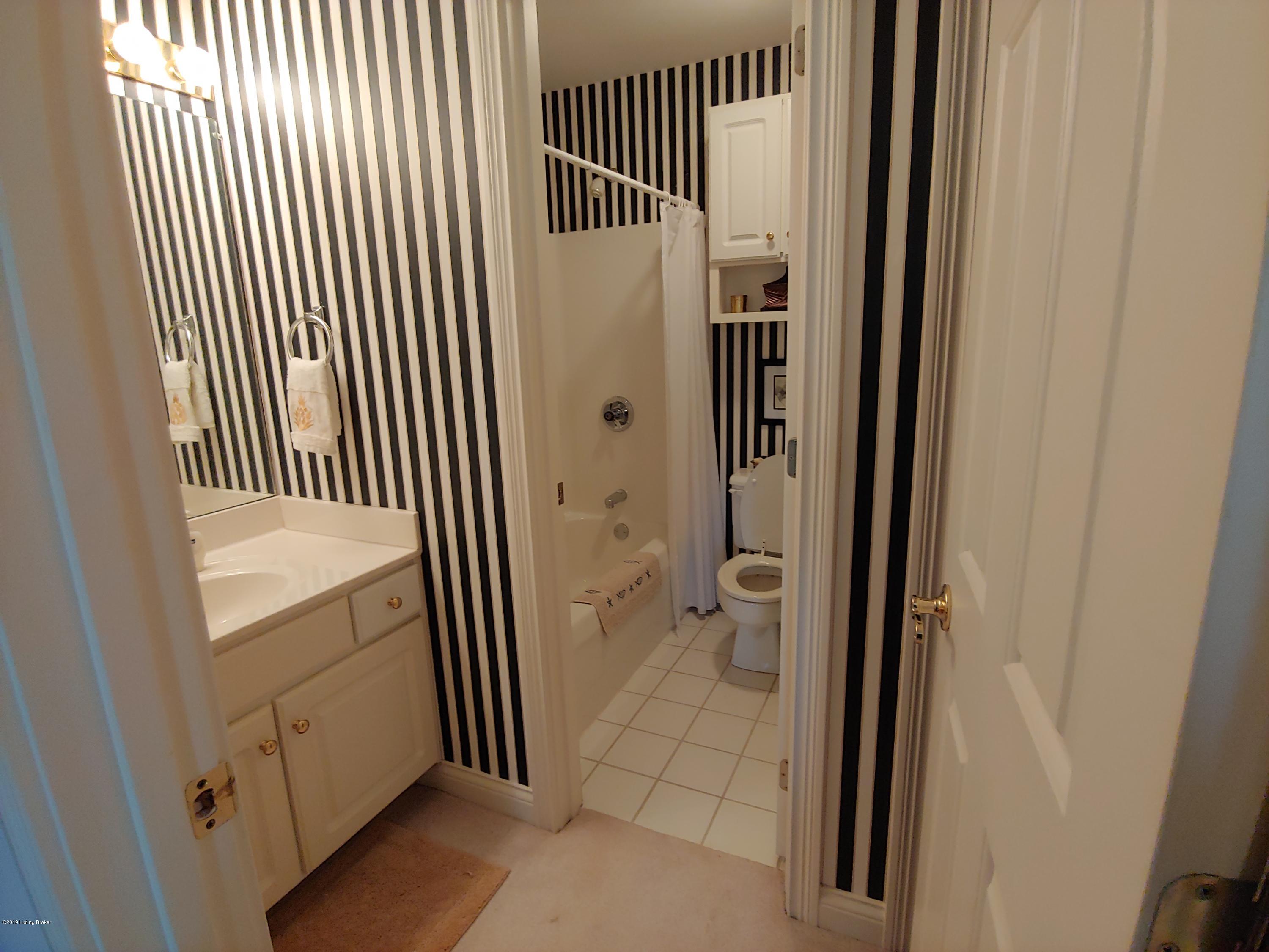 2402 Campbellsburg Road New Castle, KY 40050 - Photo 22 of 31 0824191345_HDR (1)