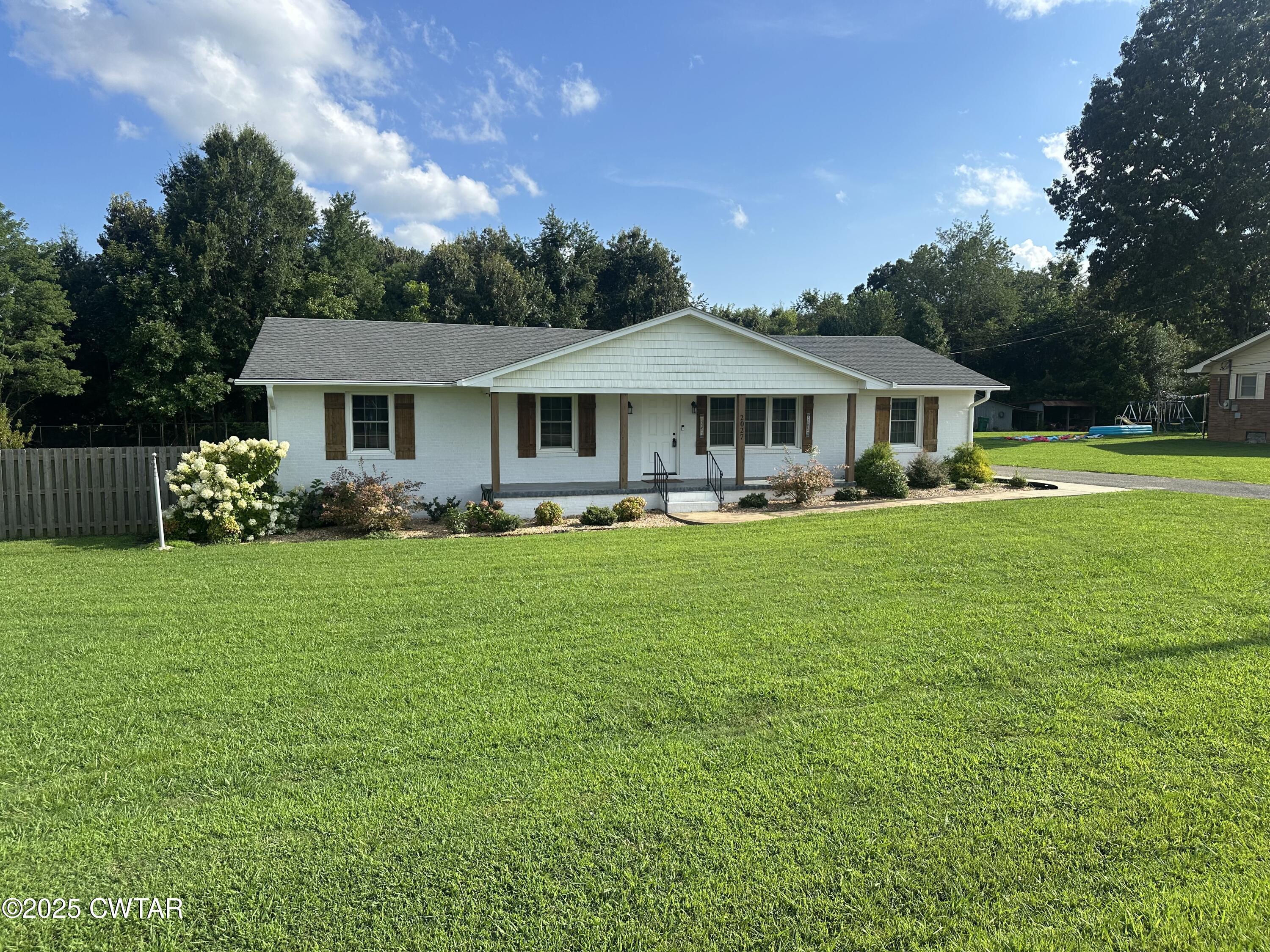 2027 Middle Road Milan, TN 38358 - Photo 2 of 35 IMG_3468