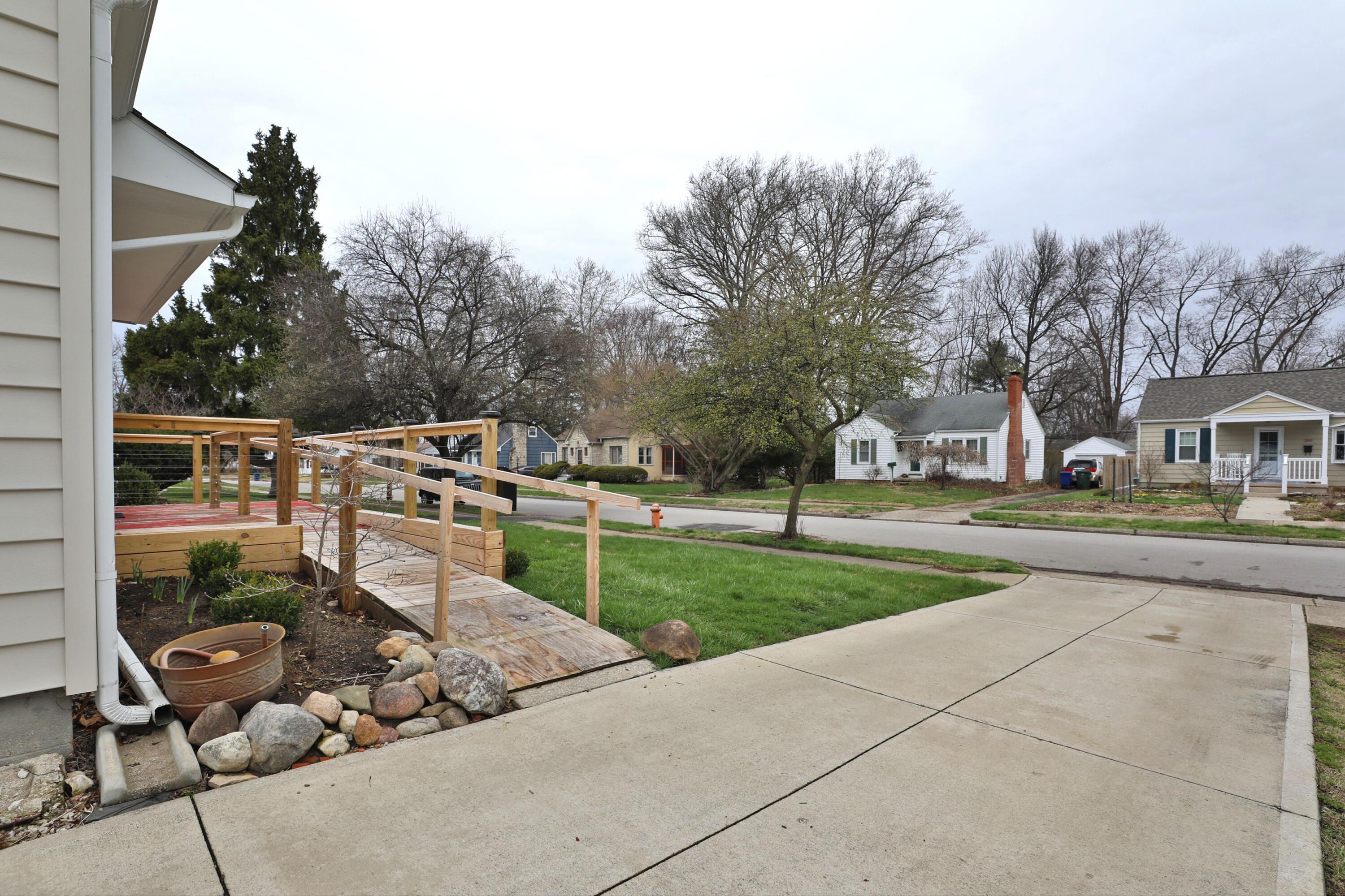 275 Wetmore Road Columbus, OH 43214 - Photo 29 of 36 275-Wetmore-30