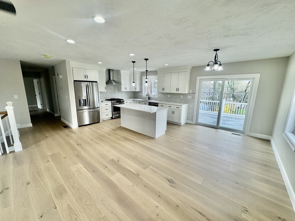 3 Memory Lane Billerica, MA 01821 - Photo 6 of 28