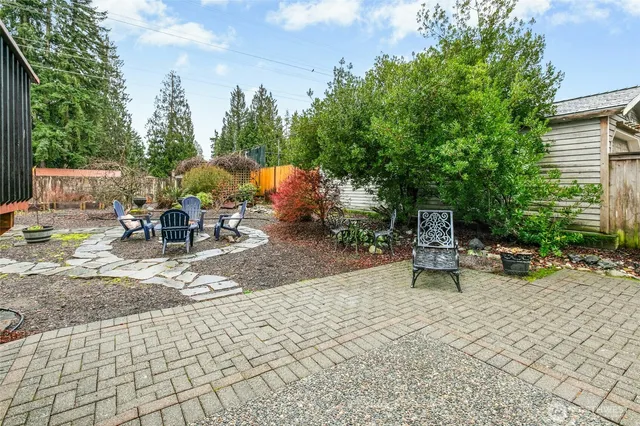 $800,000 | 24 199th Place Southeast, Bothell, WA 98012