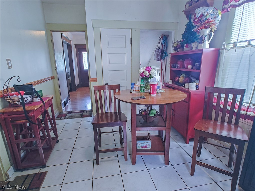 370 Elm Street Struthers, OH 44471 - Photo 6 of 14
