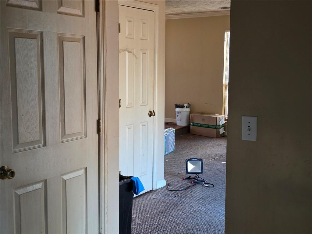 3484 Kingswood Trail Decatur, GA 30034 - Photo 16 of 37 a room that has a bench in it