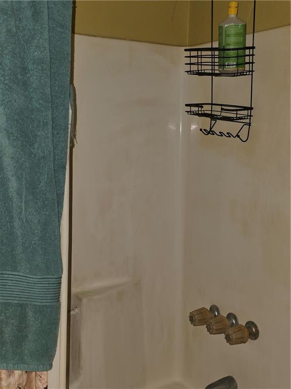 3484 Kingswood Trail Decatur, GA 30034 - Photo 34 of 37 a view of bathroom