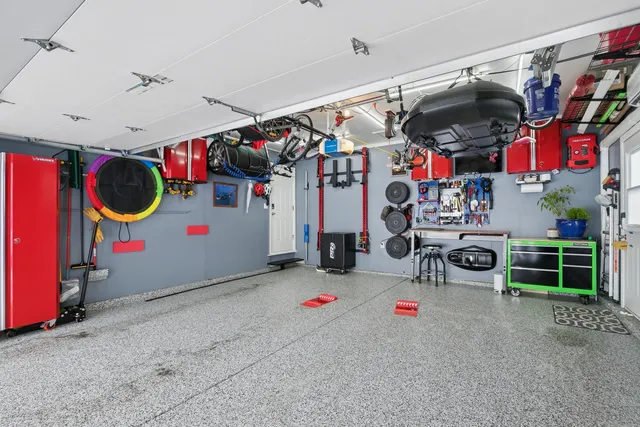 $675,000 | 635 East Golf Road, Libertyville, IL 60048