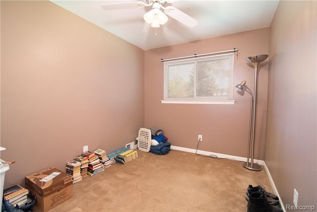11532 Ran Street Taylor, MI 48180 - Photo 10 of 23 2nd Bedroom
