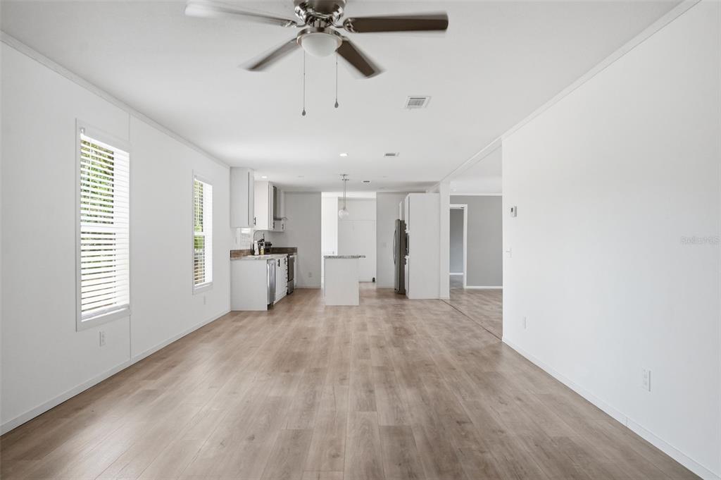 9533 Round Lk Drive Weeki Wachee, FL 34613 - Photo 15 of 68